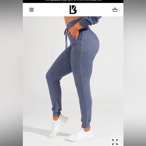 Buffbunny dreamy joggers